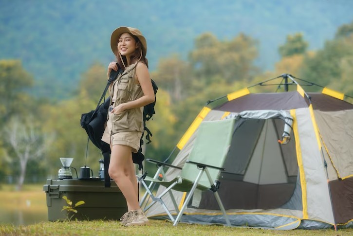 Peralatan Camping Dasar Petualangan Aman