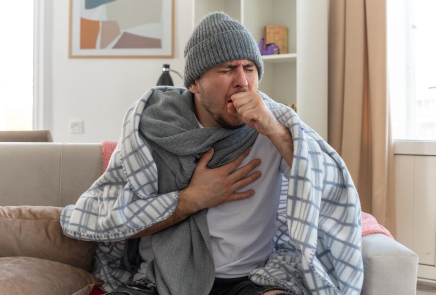 Suhu Tubuh Ekstrem? Ini Cara Aman Tangani Hipotermia dan Heatstroke
