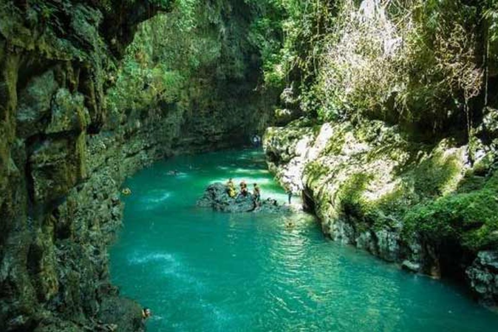 Adventure Seru 5 Spot Instagramable di Jawa Barat!