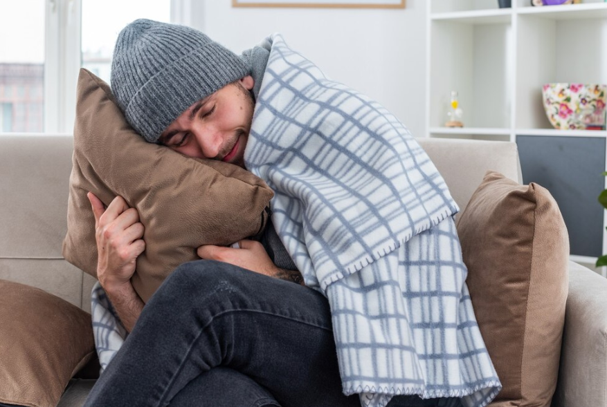 Suhu Tubuh Ekstrem? Ini Cara Aman Tangani Hipotermia dan Heatstroke