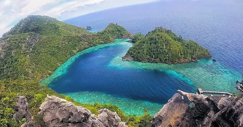 Outdoor Adventure 10 Destinasi Anti Mainstream 2025: Panduan Lengkap Petualangan Tersembunyimu