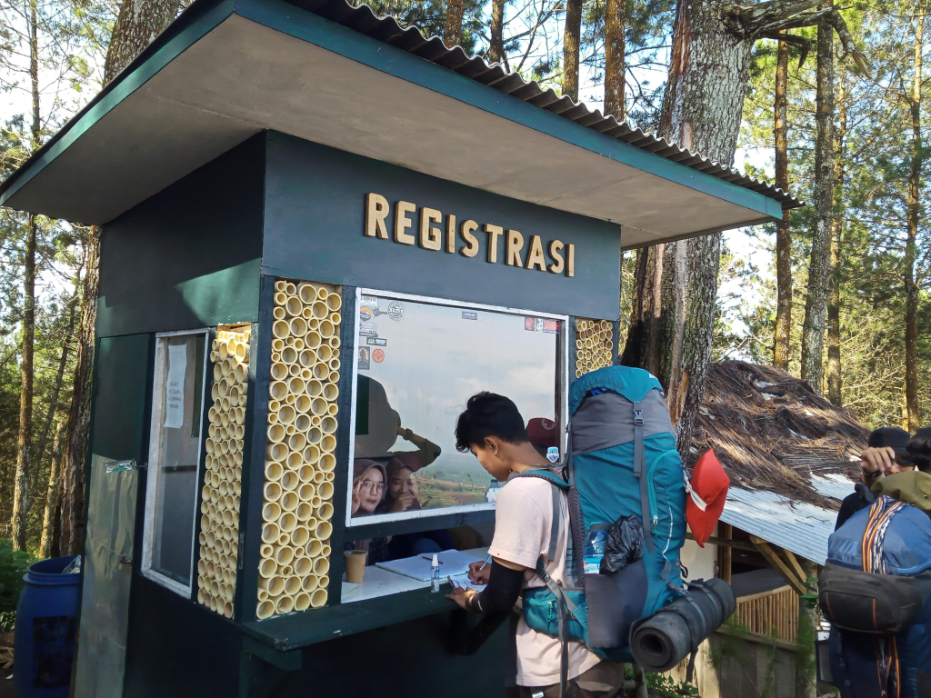 5 Tips Hiking Gunung untuk Pemula yang Sering Diabaikan tapi Bisa Selamatkan Nyawa